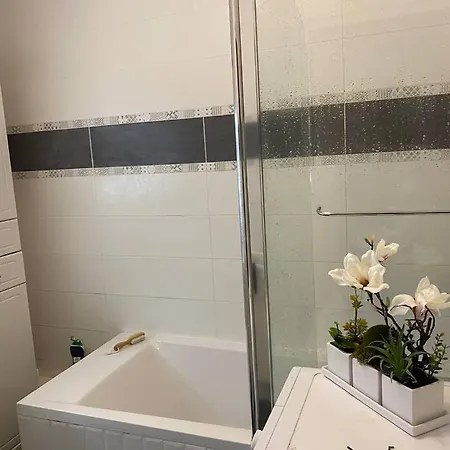 Angele Stephen * Nizza